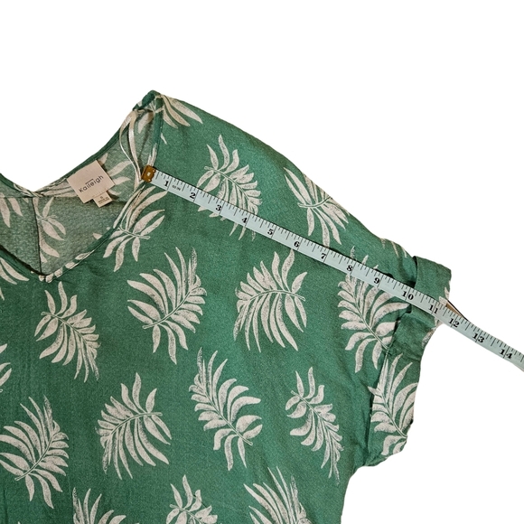 Kaileigh V Neck Short Sleeve Blouse, Green/ With White Leaves, Small - Picture 8 of 8